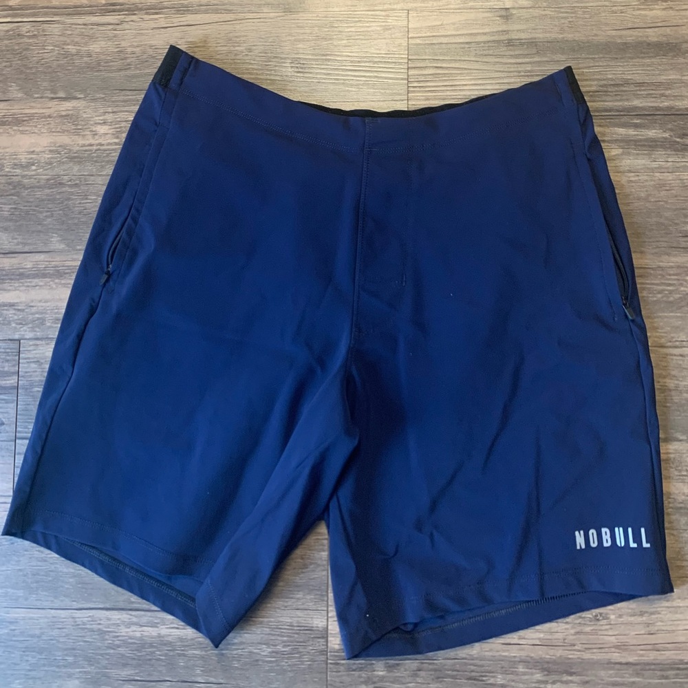 NOBULL MEN'S LIGHTWEIGHT SHORT 8.5"